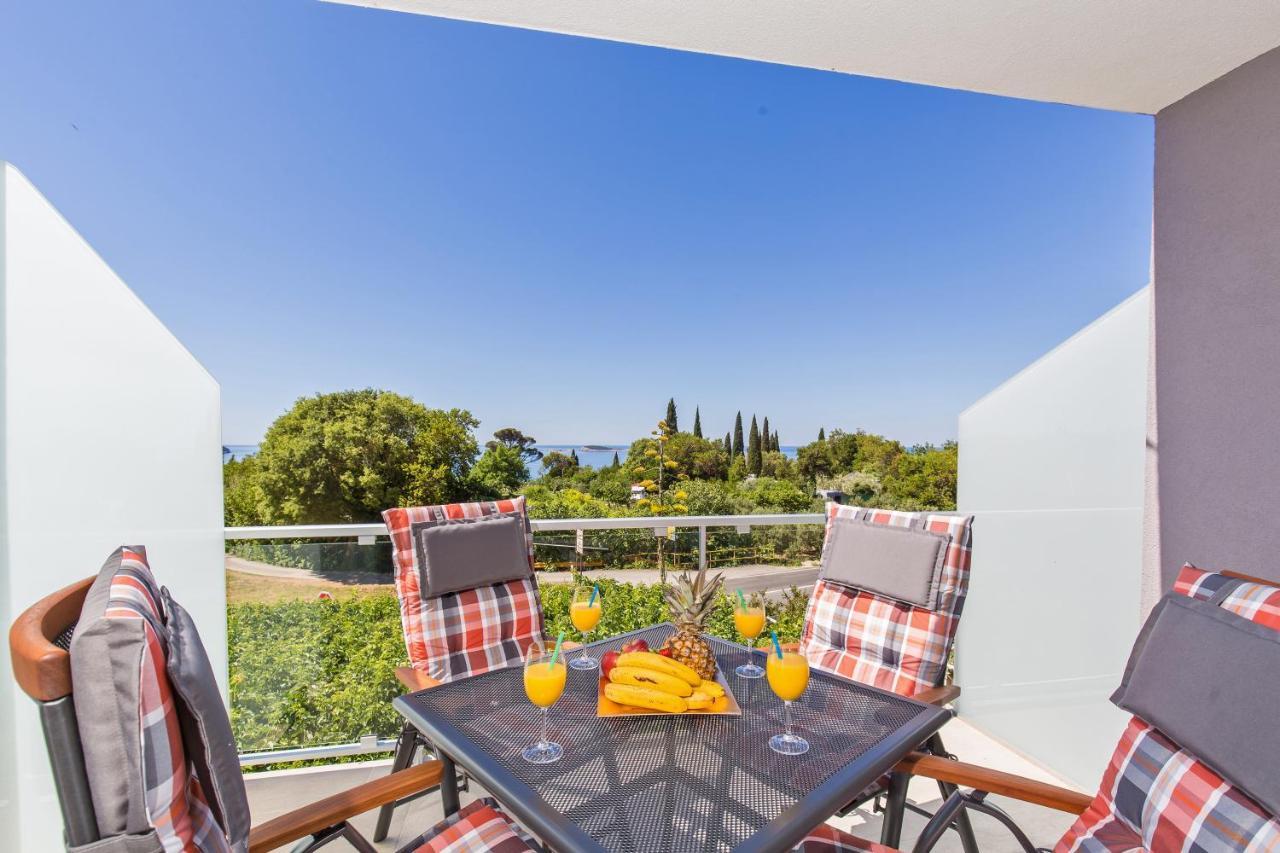 Boutique Flamingo B&B Млини Экстерьер фото